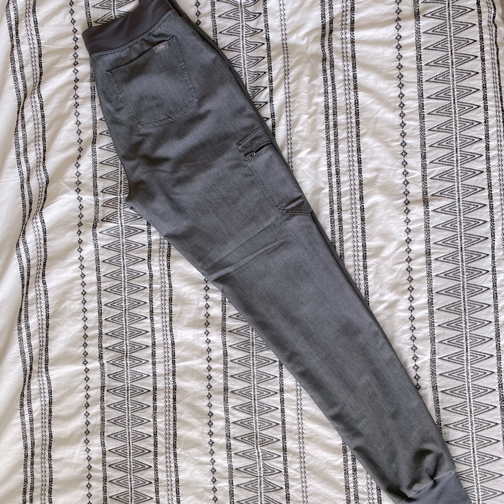 Figs Zamora Jogger Scrub Pants Graphite Small Tall